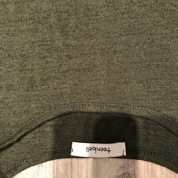 Olive Green T-shirt dress - Picture 2 of 3